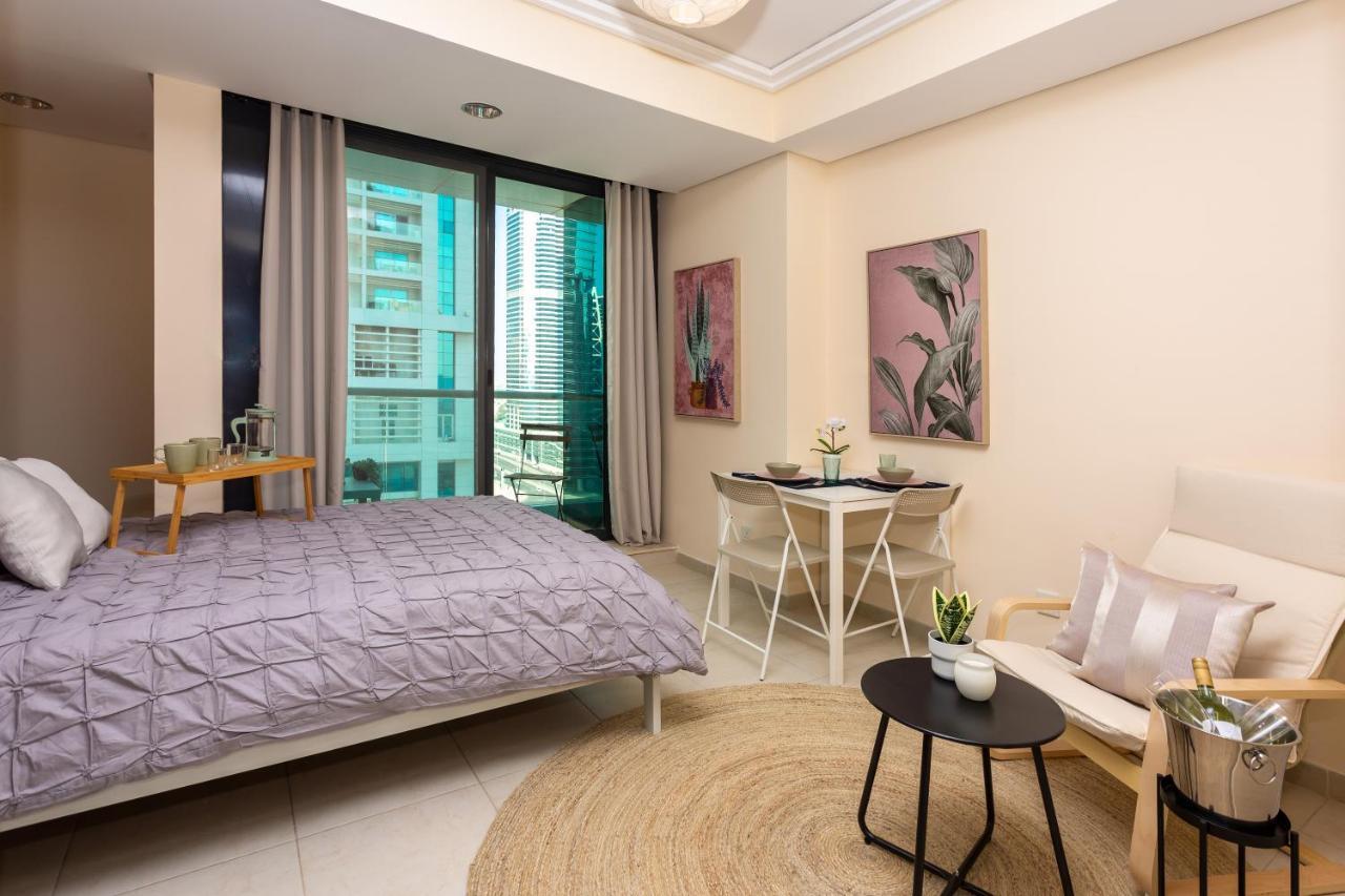 Goldcrest Views 2 Apartment. Dubai Dış mekan fotoğraf